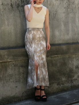 「Avvenente（アベネンテ）のアイテム（ニット/セーター）」を使った、Avvenente staffさん（レディース・160cm）の夏コーディネート