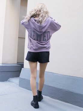 Avvenente staffさんのコーディネート