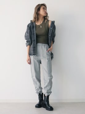 Avvenente staffさんのコーディネート