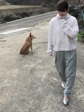 「シルバーパンプス」｜「アイテム（その他）」を使った、mさん（レディース・163cm）の冬コーディネート