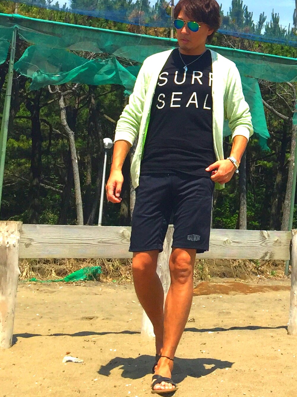 「fiver、EVERLAST、wtw、Coast Modern、HENRY&HENRY、サーフ、SURF、カリフォルニア、california、ロンハーマン」｜「Coast Modernのアイテム（Tシャツ/カットソー、ブラック系）」を使った、MA-KUNさん（メンズ・184cm）の夏コーディネートの1枚目の写真