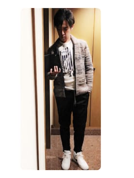 「Abercrombie&Fitch（アバークロンビーアンドフィッチ）のアイテム（カーディガン/ボレロ）」を使った、cullinanさん（メンズ・174cm）の秋コーディネート
