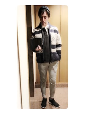 「Abercrombie&Fitch（アバークロンビーアンドフィッチ）のアイテム（カーディガン/ボレロ）」を使った、cullinanさん（メンズ・174cm）の秋コーディネート