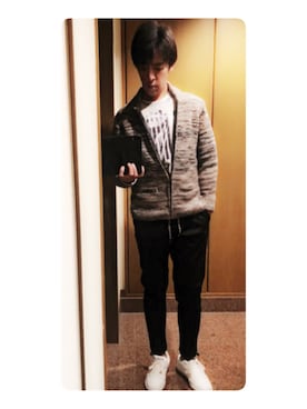「Abercrombie&Fitch（アバークロンビーアンドフィッチ）のアイテム（カーディガン/ボレロ）」を使った、cullinanさん（メンズ・174cm）の秋コーディネート