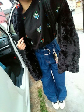 「EMODA（エモダ）のアイテム（ストール/ショール）」を使った、うまさんさん（レディース・155cm）の冬コーディネート