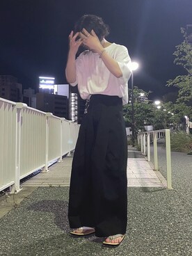 「SHINYAKOZUKA（シンヤコヅカ）のアイテム（チノパンツ）」を使った、shown17さん（メンズ・168cm）の夏コーディネート