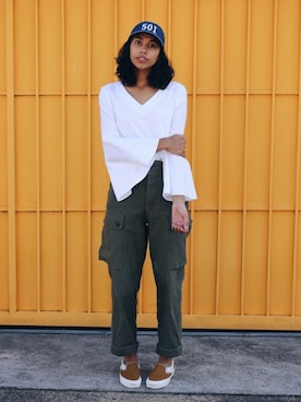 Jackie Pettittさん（レディース・173cm）の春コーディネート