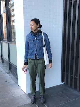 Acne アクネ のデニムジャケットを使った人気ファッションコーディネート Wear