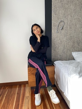 Jackie Pettittさんのコーディネート