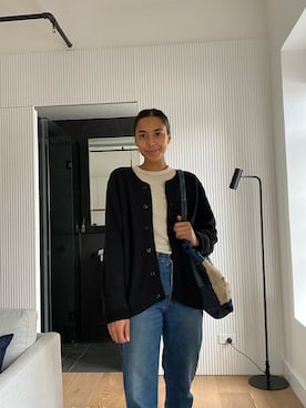 Jackie Pettittさんのコーディネート