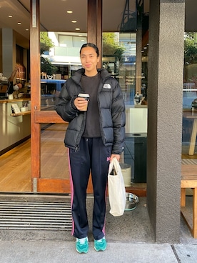 Jackie Pettittさんのコーディネート