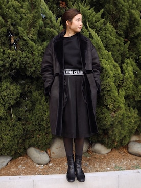 「OPENING CEREMONY（オープニングセレモニー）のアイテム（スウェット）」を使った、海弘さん（レディース・156cm）の冬コーディネート