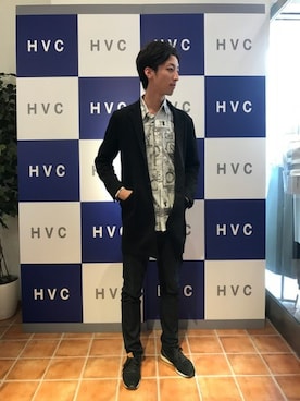 「GGD（ジージーディー）のアイテム（チェスターコート）」を使った、HVCみのお店さん（メンズ・185cm）の春コーディネート
