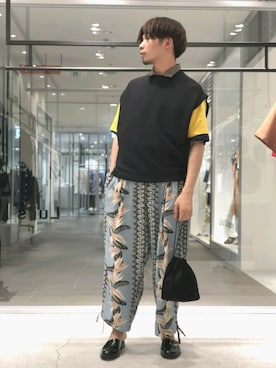 「Lui's（ルイス）のBIGニットベスト（ベスト、ベージュ系）」を使った、OGURA RYO さん（メンズ・174cm）の春コーディネート