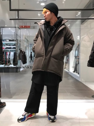 Lui's（ルイス）の「NEW モンスターパーカー ビッグシルエット（ダウン