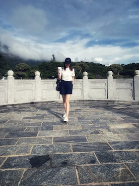 「アイテム（カーゴパンツ）」を使った、Li Fjさん（レディース・170cm・30代）の夏コーディネート