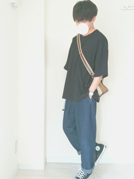 「アイテム（腕時計、パープル系）」を使った、おしんさん（メンズ・172cm）の春コーディネート