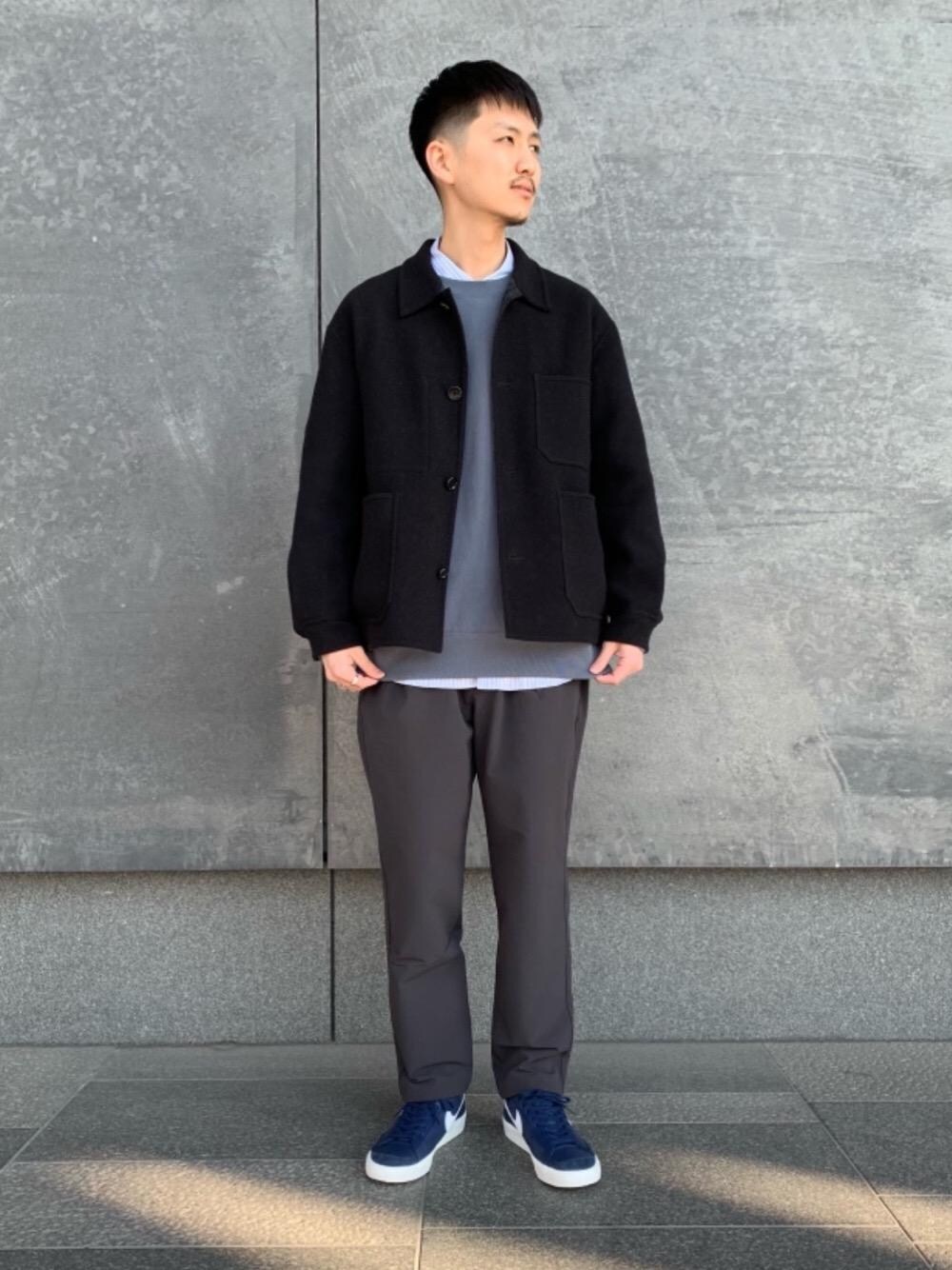 「BEAUTY&YOUTH UNITED ARROWSのBY ブルーストライプ ワイドフォルム テーパード シャツ（シャツ/ブラウス、ブルー系）」を使った、Ryunosuke Nakayamaさん（メンズ・179cm）の冬コーディネートの1枚目の写真