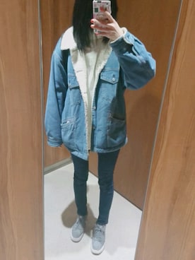 「GU（ジーユー）のアイテム（ニット/セーター、ホワイト系）」を使った、tさん（レディース・175cm）の冬コーディネート