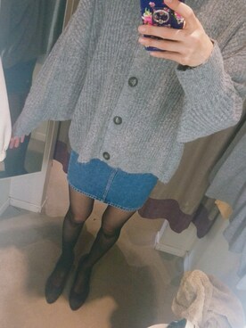 「H&M（エイチ・アンド・エム）のアイテム（ニット/セーター、グレー系）」を使った、tさん（レディース・175cm）の冬コーディネート