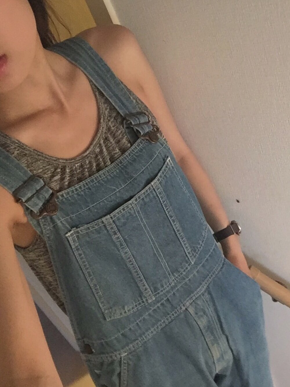 「カジュアル、GAP、パンツスタイル、MHL.、マーガレット・ハウエル(MARGARET HOWELL)、ootd」｜「GAPのアイテム（キャミソール、グレー系）」を使った、rioさん（レディース・165cm）の冬コーディネートの1枚目の写真