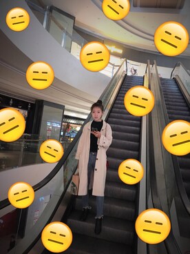 「MONKI（モンキ）のアイテム（ピーコート）」を使った、孙云帆帆帆さん（レディース・173cm）の秋コーディネート