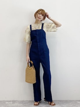 「ミスティ ウーマン(mysty woman)」｜「アイテム（サロペット/オーバーオール）」を使った、uemiさん（レディース・163cm）の春コーディネート