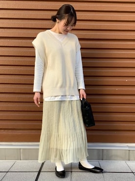 「green label relaxing（グリーンレーベルリラクシング）のSC ハイゲージ テンジク ロングスリーブ Tシャツ（Tシャツ/カットソー、ホワイト系）」を使った、aoiさん（レディース・161cm）の冬コーディネート