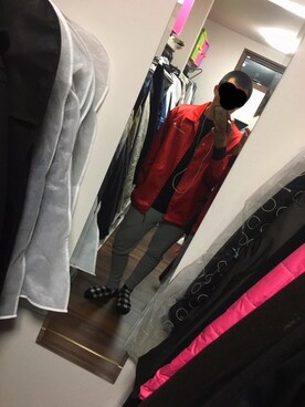 「CONVERSE（コンバース）のアイテム（ナイロンジャケット）」を使った、UMASOUさん（メンズ・177cm）の春コーディネート