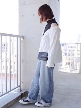 「UNIQLO（ユニクロ）のハイライズワイドストレートジーンズ（デニムパンツ）」を使った、ちぃーさん（レディース・161cm）の春コーディネート