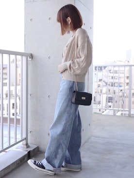 「UNIQLO（ユニクロ）のハイライズワイドストレートジーンズ（デニムパンツ）」を使った、ちぃーさん（レディース・161cm）の春コーディネート