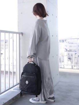 「CORNERS（コーナーズ）のサテンプリーツスカート（スカート）」を使った、ちぃーさん（レディース・161cm）の冬コーディネート