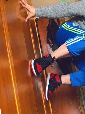 「NIKE NSW（ナイキエヌエスダブリュー）のアイテム」を使った、嘉Nick-Chuengさん（メンズ・185cm）の冬コーディネート