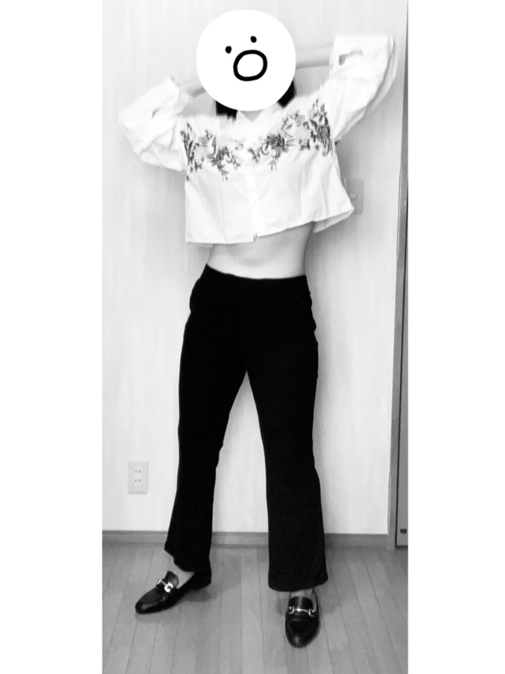 「備忘録」｜「UNIQLOのアイテム（パンツ、ブラック系）」を使った、SKKNさん（レディース・172cm）の夏コーディネートの1枚目の写真