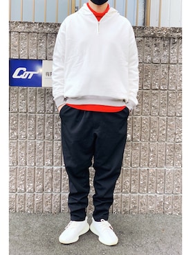 「Graphpaper（グラフペーパー）のアイテム（スウェット）」を使った、sotorichさん（メンズ・176cm）の冬コーディネート