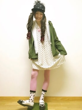 「SNOWPY（スノウピー）のアイテム」を使った、ワンダーねこビールさん（レディース・162cm）の春コーディネート