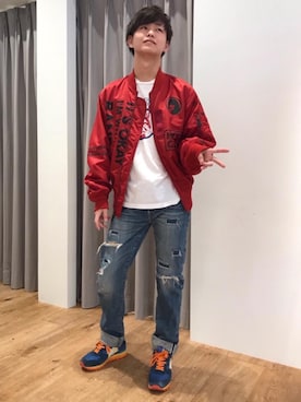 「アイテム（ミリタリージャケット、レッド系）」を使った、しゅう。さん（メンズ・168cm）の秋コーディネート