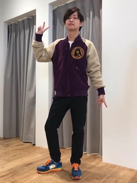 「HYSTERIC GLAMOUR（ヒステリックグラマー）のLUCIFER-COLLEGEワッペン スタジャン（ブルゾン、パープル系）」を使った、しゅう。さん（メンズ・165cm）の秋コーディネート