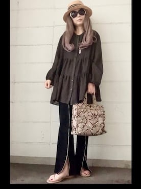 「sakishimatokyo（サキシマトーキョー）のアイテム（パンツ）」を使った、noah🐈さん（レディース・160cm）の夏コーディネート