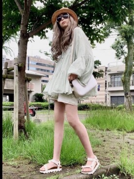 「Libra Cue（リブラ キュー）の【Libra】ティアードブラウス（シャツ/ブラウス）」を使った、noah🐈さん（レディース・160cm）の夏コーディネート