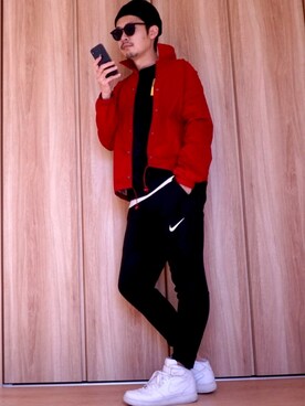 ブルゾンを使った 赤 のメンズ人気ファッションコーディネート Wear