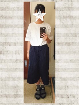 「GU（ジーユー）のアイテム（Tシャツ/カットソー、ホワイト系）」を使った、サキさん（レディース）の夏コーディネート