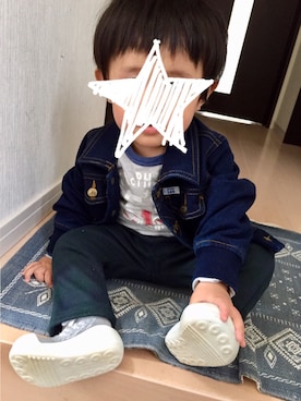 「BUDDY Lee（バディーリー）のアイテム（ジャケット/アウター）」を使った、サキさん（キッズ・80cm）の秋コーディネート