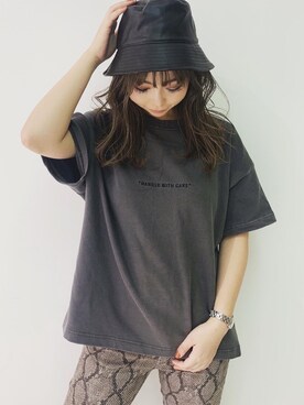 「envym_staff」｜「アイテム（帽子）」を使った、ENVYM_ERIKAさん（レディース・160cm）の夏コーディネート