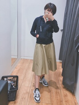 「UNIQUE（ユニーク）のアイテム（ジャケット/アウター）」を使った、Yuna & Peterさん（レディース・170cm）の秋コーディネート