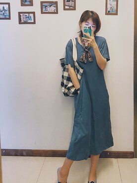 「休闲」｜「アイテム（ワンピース）」を使った、Yuna & Peterさん（レディース・170cm）の夏コーディネート
