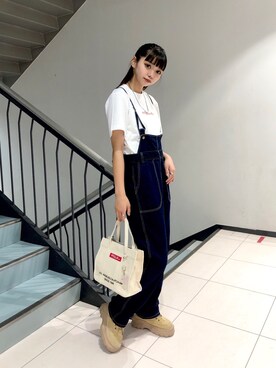「MILKFED.（ミルクフェド）のアイテム（サロペット/オーバーオール）」を使った、yuaさん（レディース・157cm）の春コーディネート