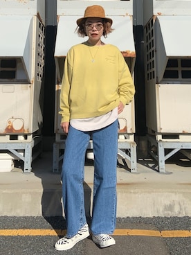 「イエロー」｜「アイテム（スウェット）」を使った、☺︎さいとを☺︎さん（レディース・174cm）の秋コーディネート