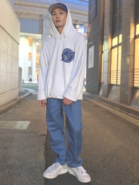 「D.TT.K（ディティーティーケー）のアイテム」を使った、山根 広大さん（メンズ・175cm）の秋コーディネート