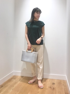 「URBAN RESEARCH DOORS（アーバンリサーチドアーズ）のハイライズデニムパンツ（デニムパンツ）」を使った、amoさん（レディース・158cm）の夏コーディネート